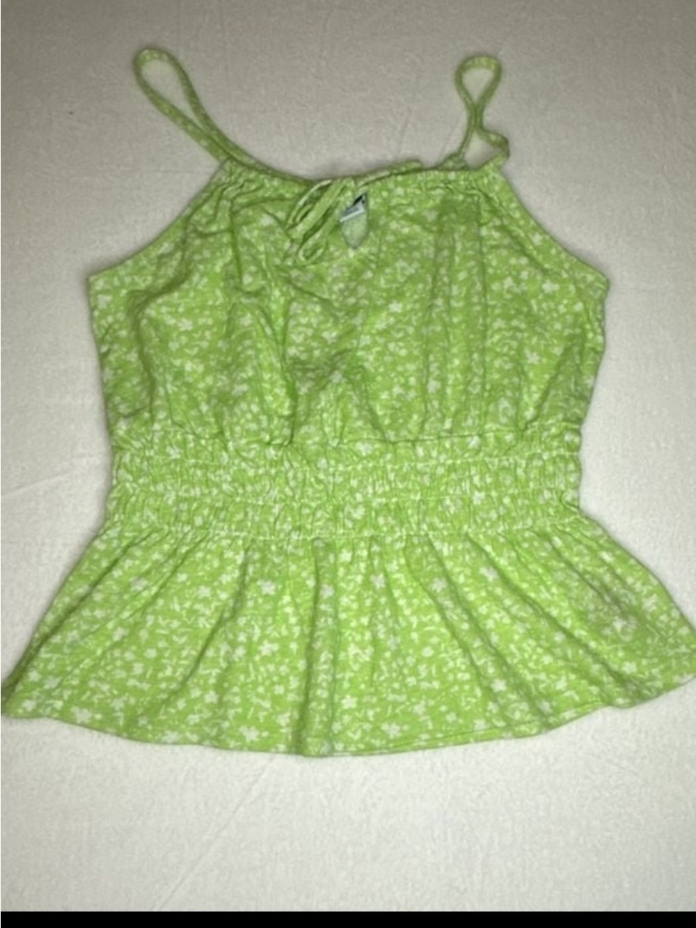 Old Navy Sleeveless Linen-Blend Smocked Peplum Top